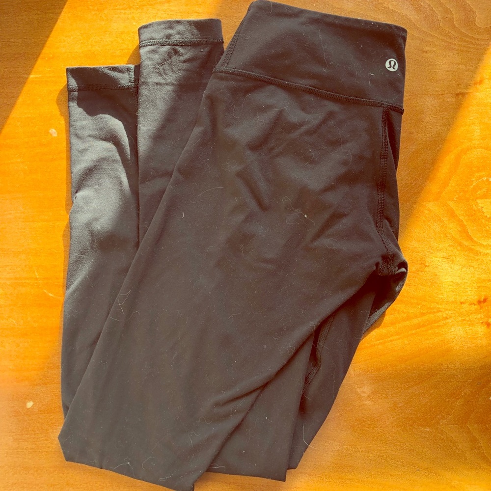 LuLu Lemon black athletic leggings